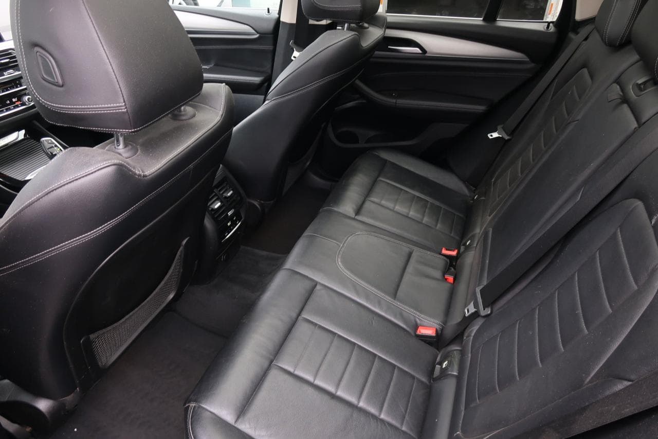 2017 BMW X3 - 15
