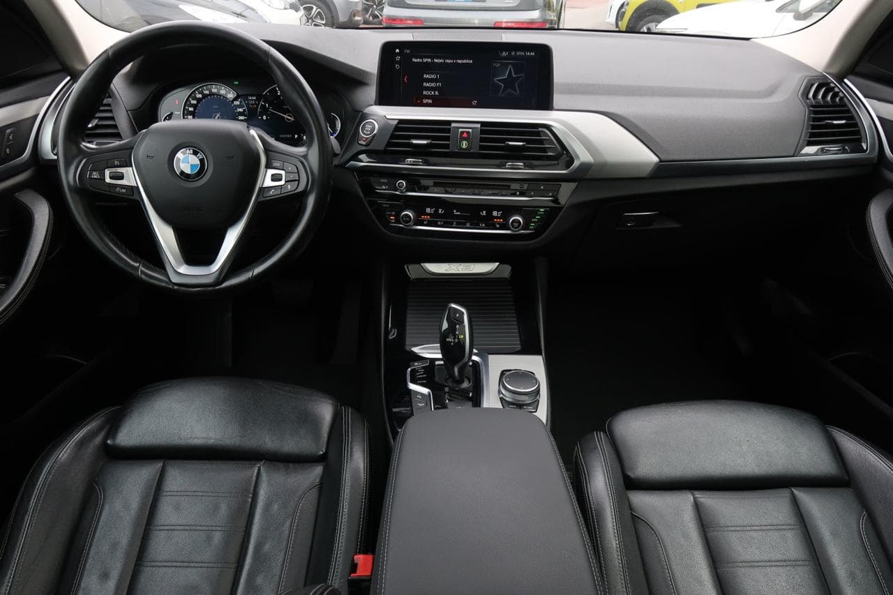 2017 BMW X3 - 10