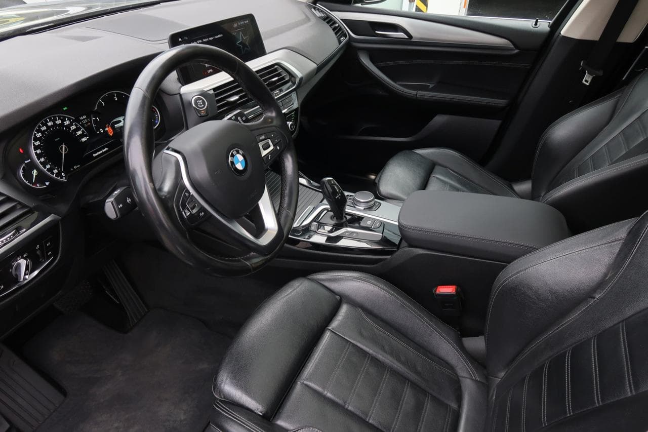 2017 BMW X3 - 16