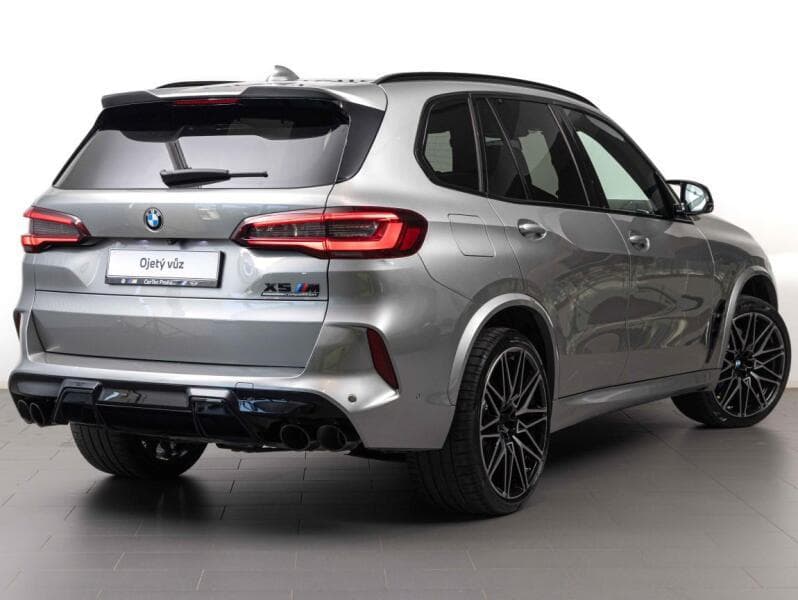 2021 BMW X5 - 9