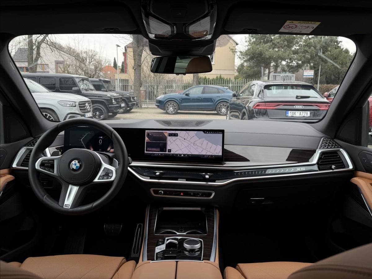2025 BMW X5 - 12