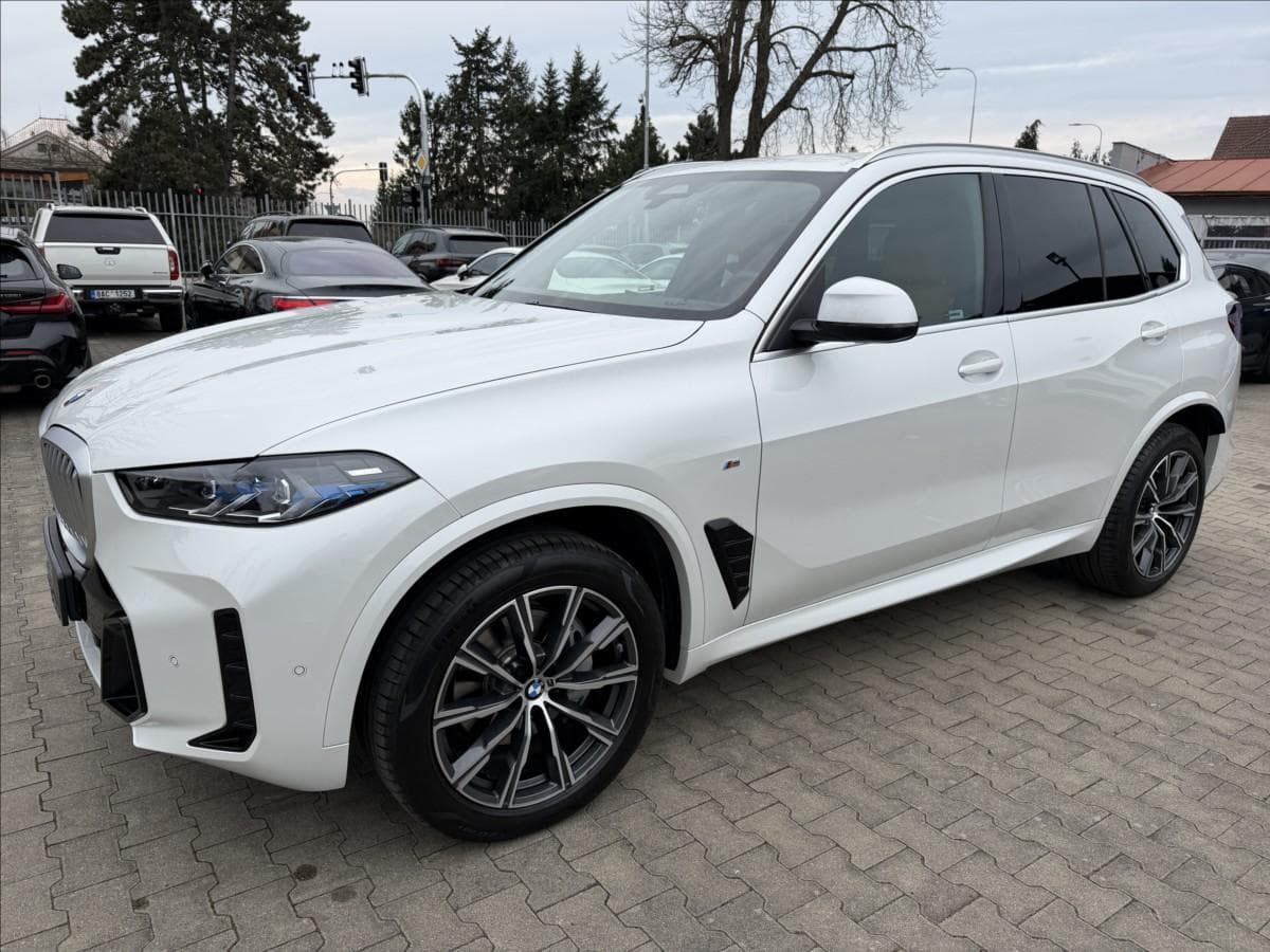 2025 BMW X5 - 9