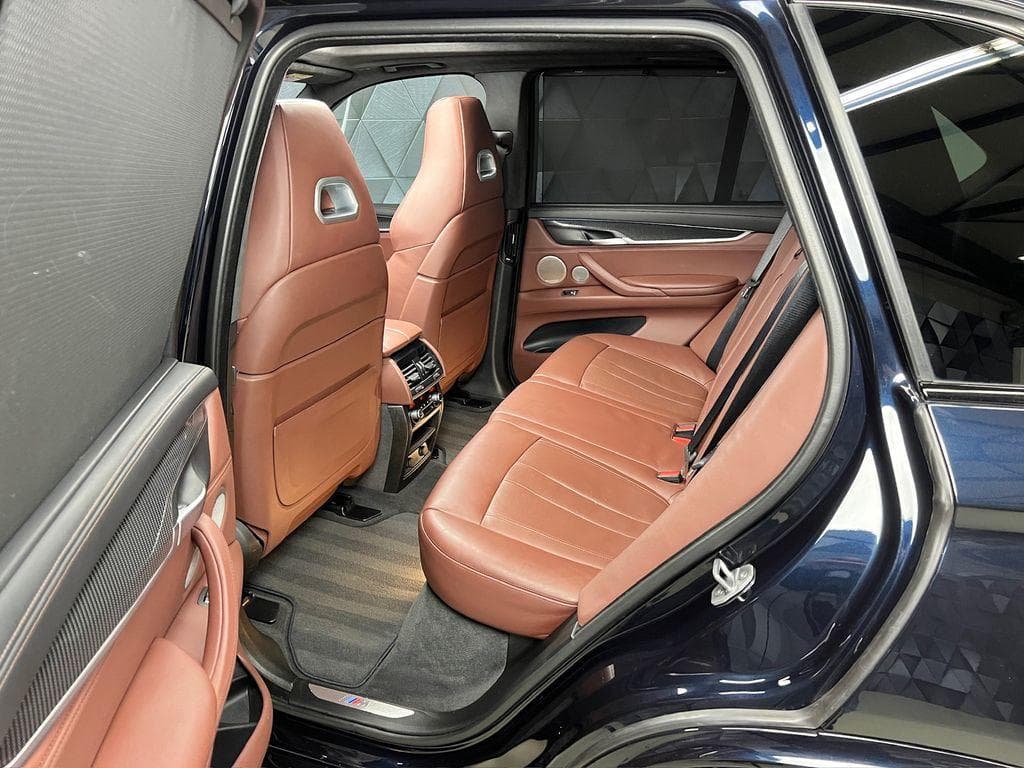 2017 BMW X5 - 12
