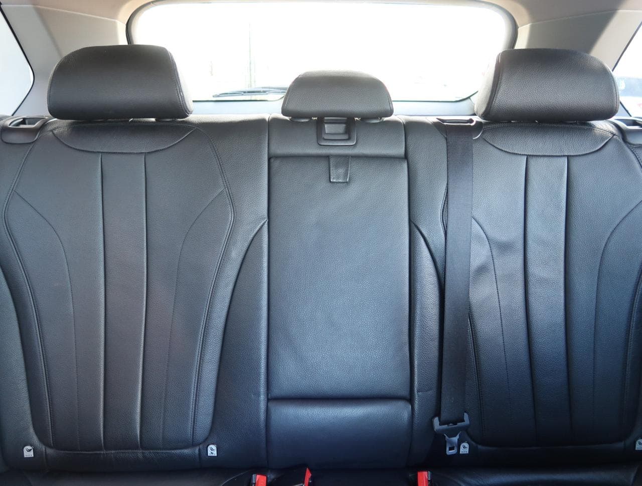 2015 BMW X5 - 14