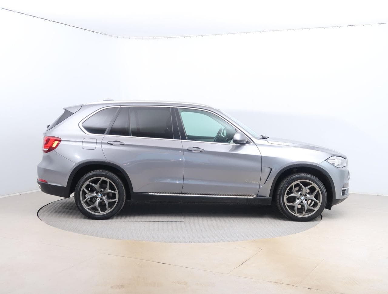2015 BMW X5 - 8