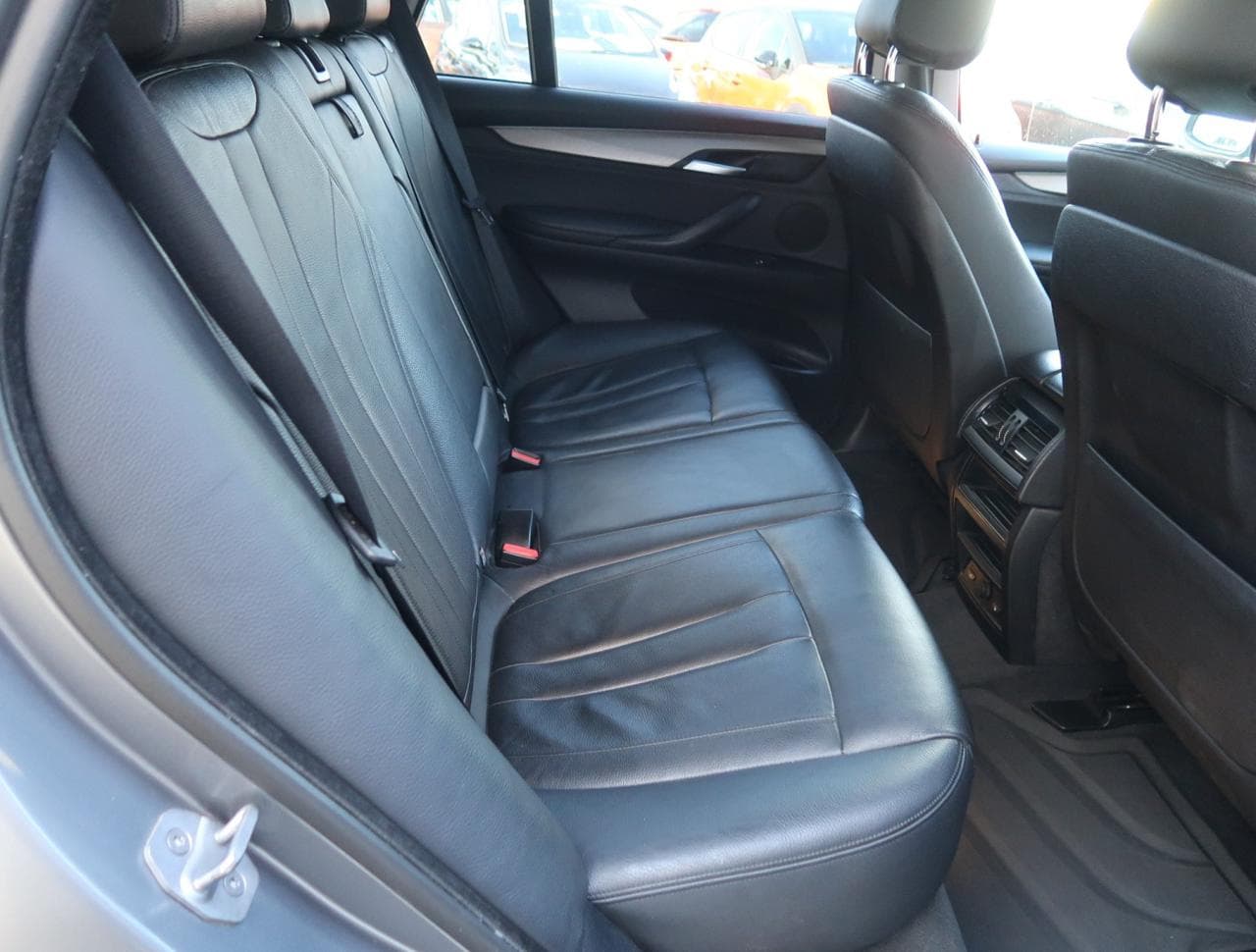 2015 BMW X5 - 13