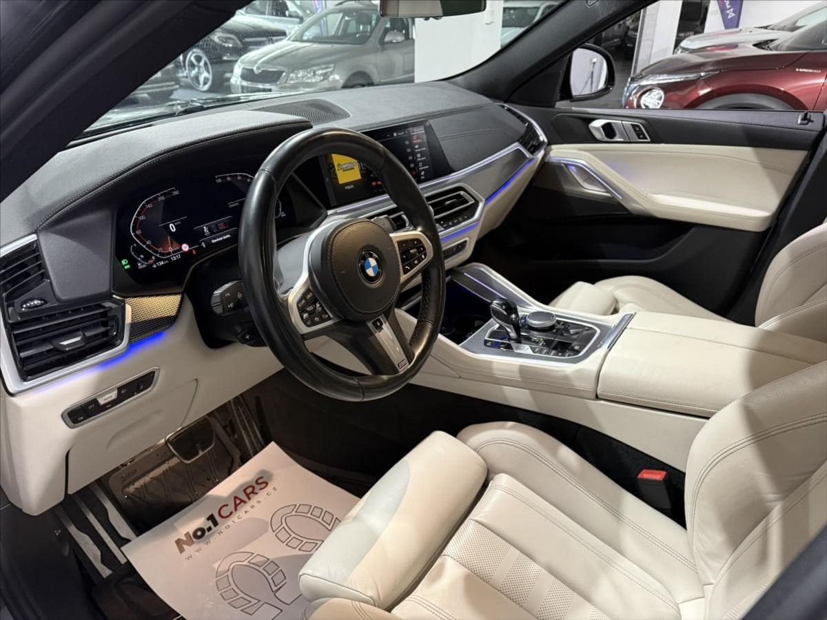 2021 BMW X6 - 8