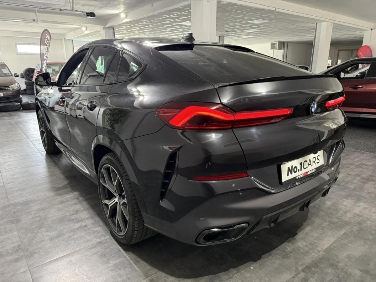 2021 BMW X6 - 4