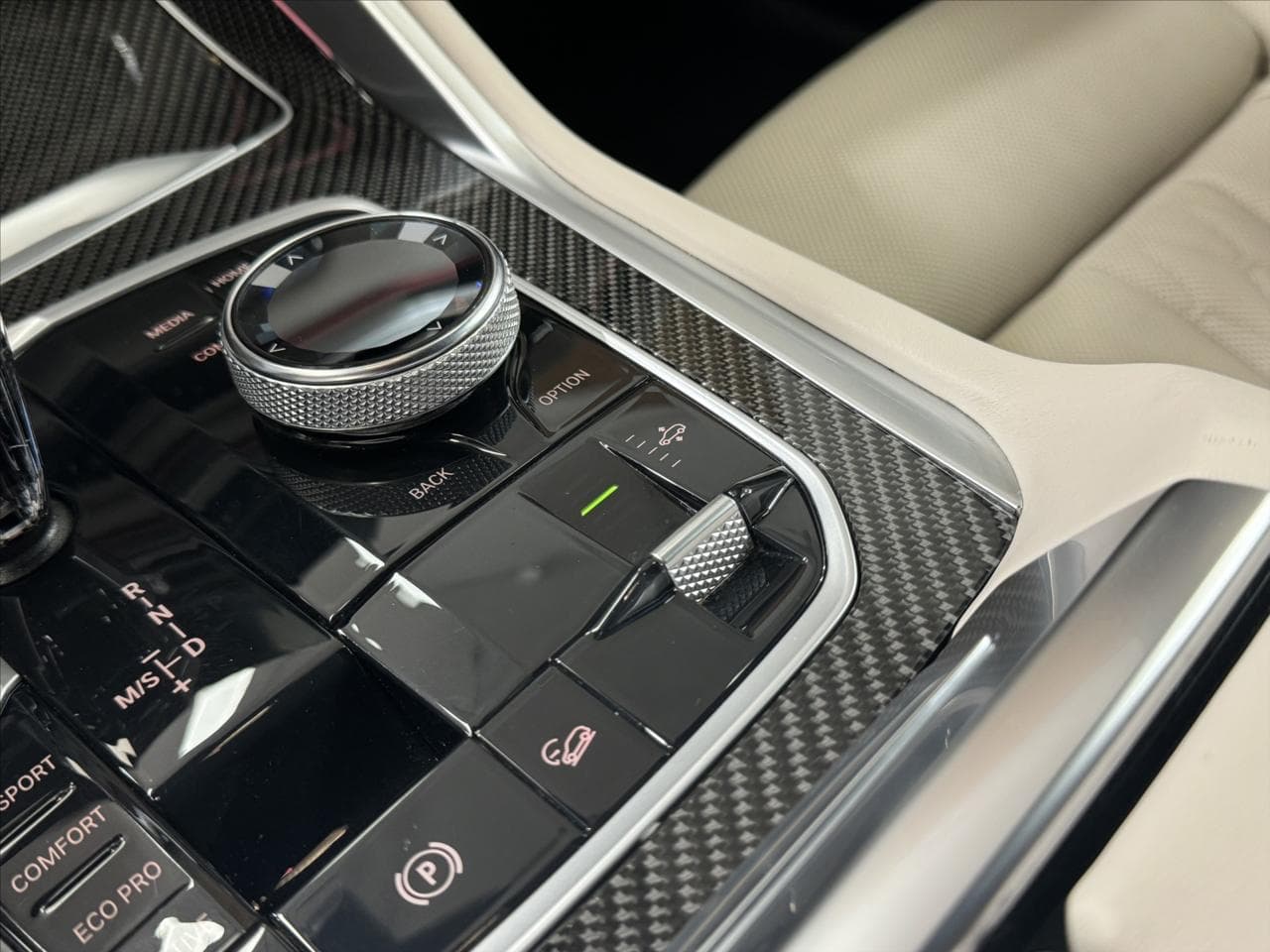BMW X6 - 15