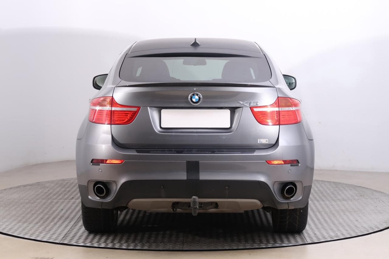 2011 BMW X6 - 6