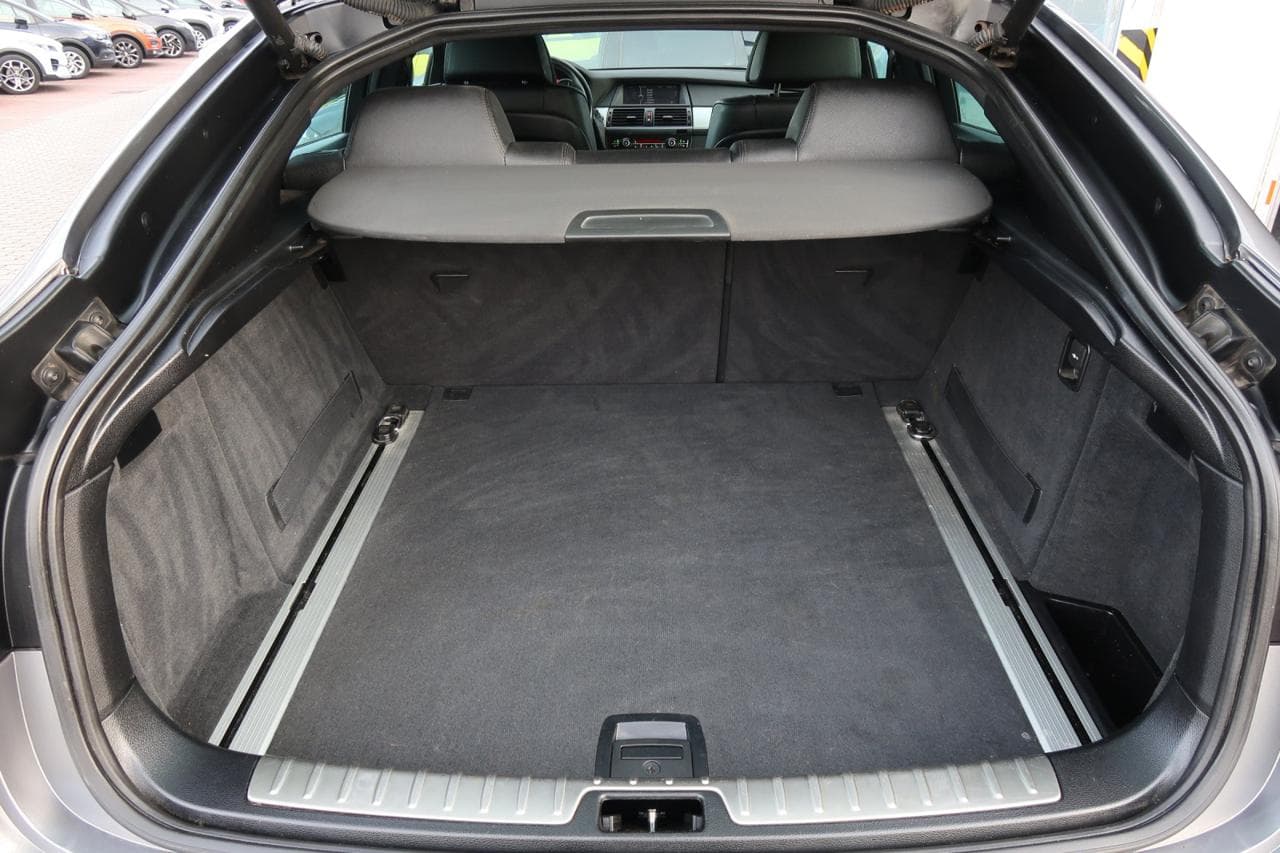 2011 BMW X6 - 20