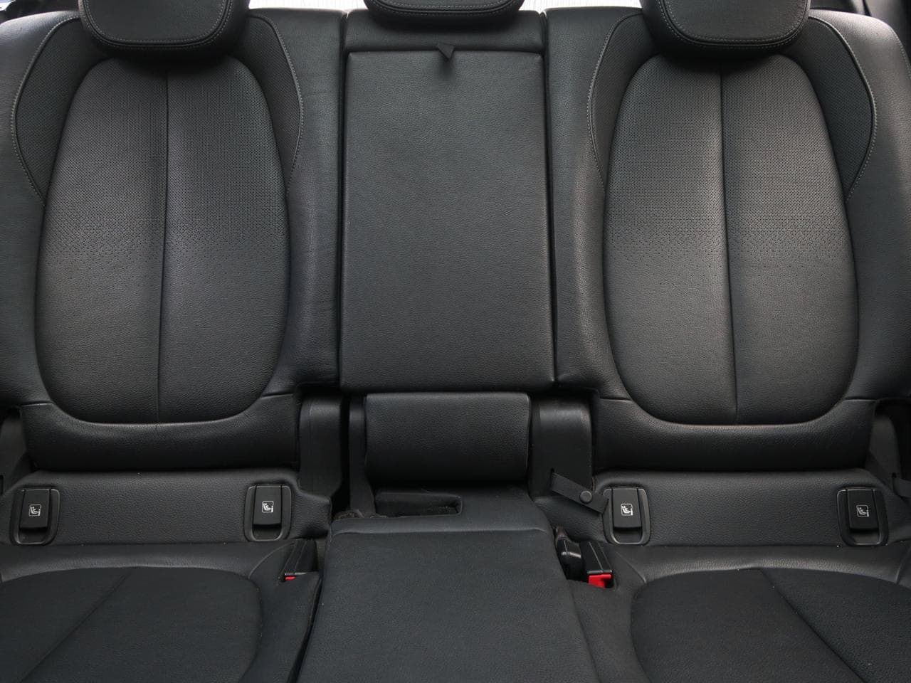 2016 BMW X1 - 14
