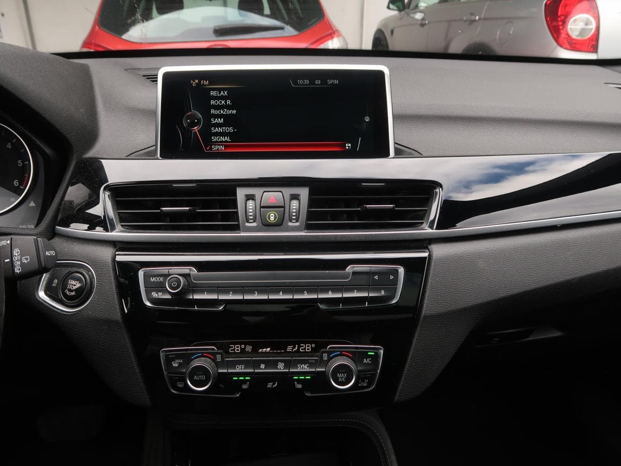 2016 BMW X1 - 18