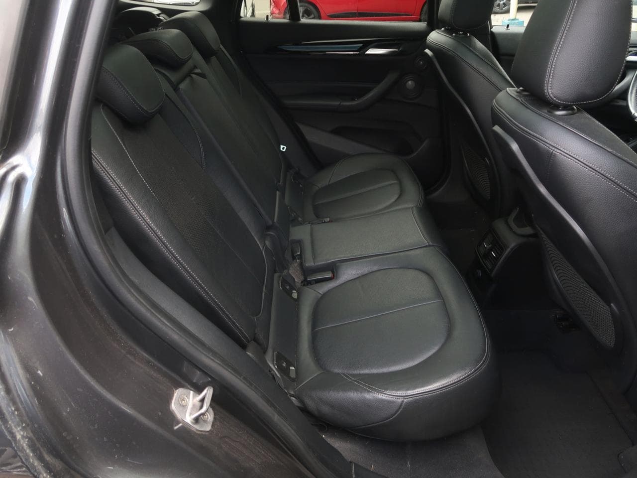 2016 BMW X1 - 13