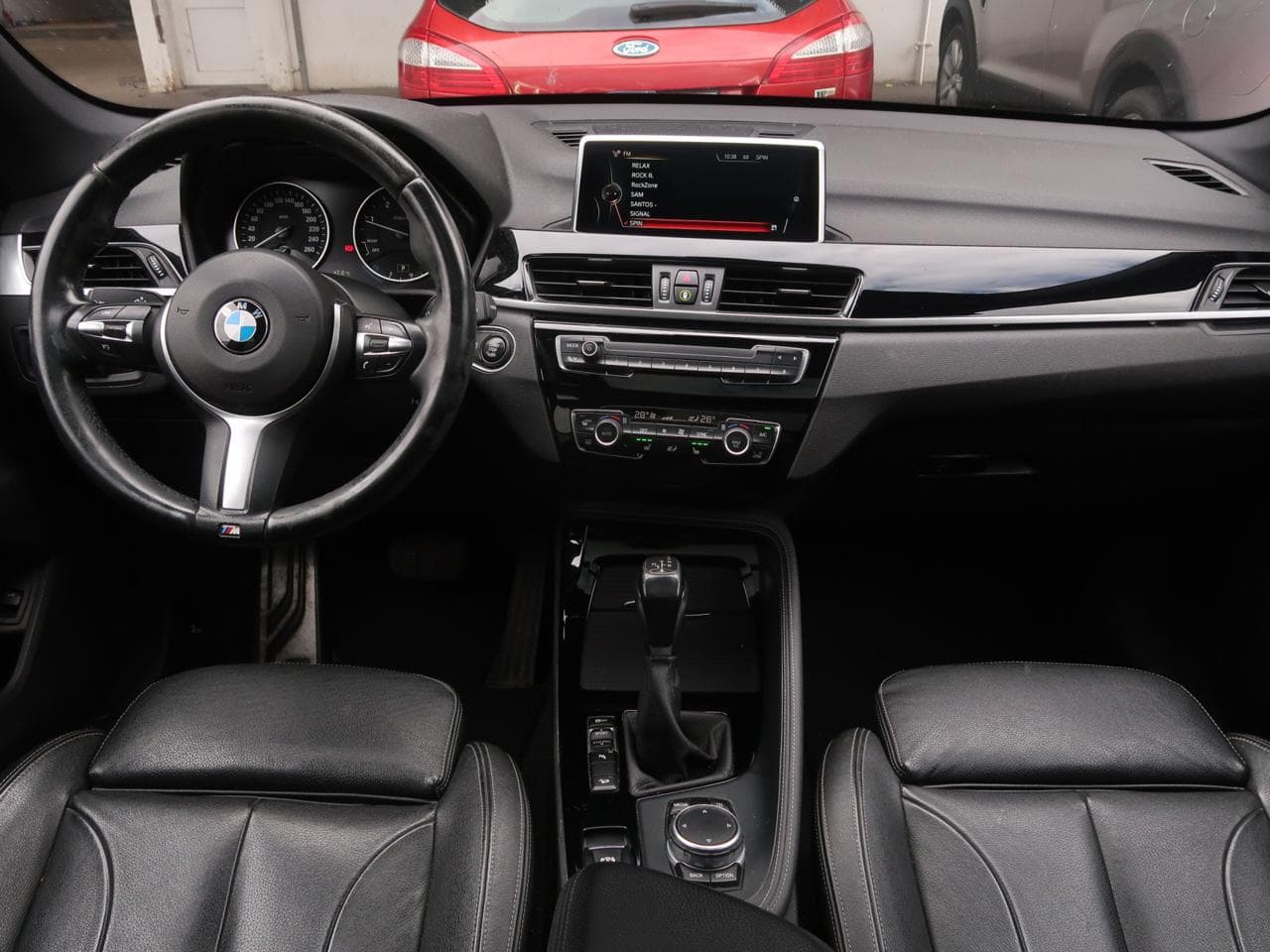 2016 BMW X1 - 10
