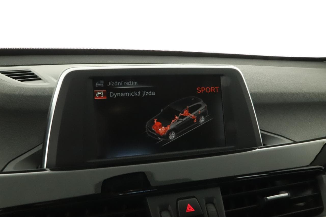 2017 BMW X1 - 20