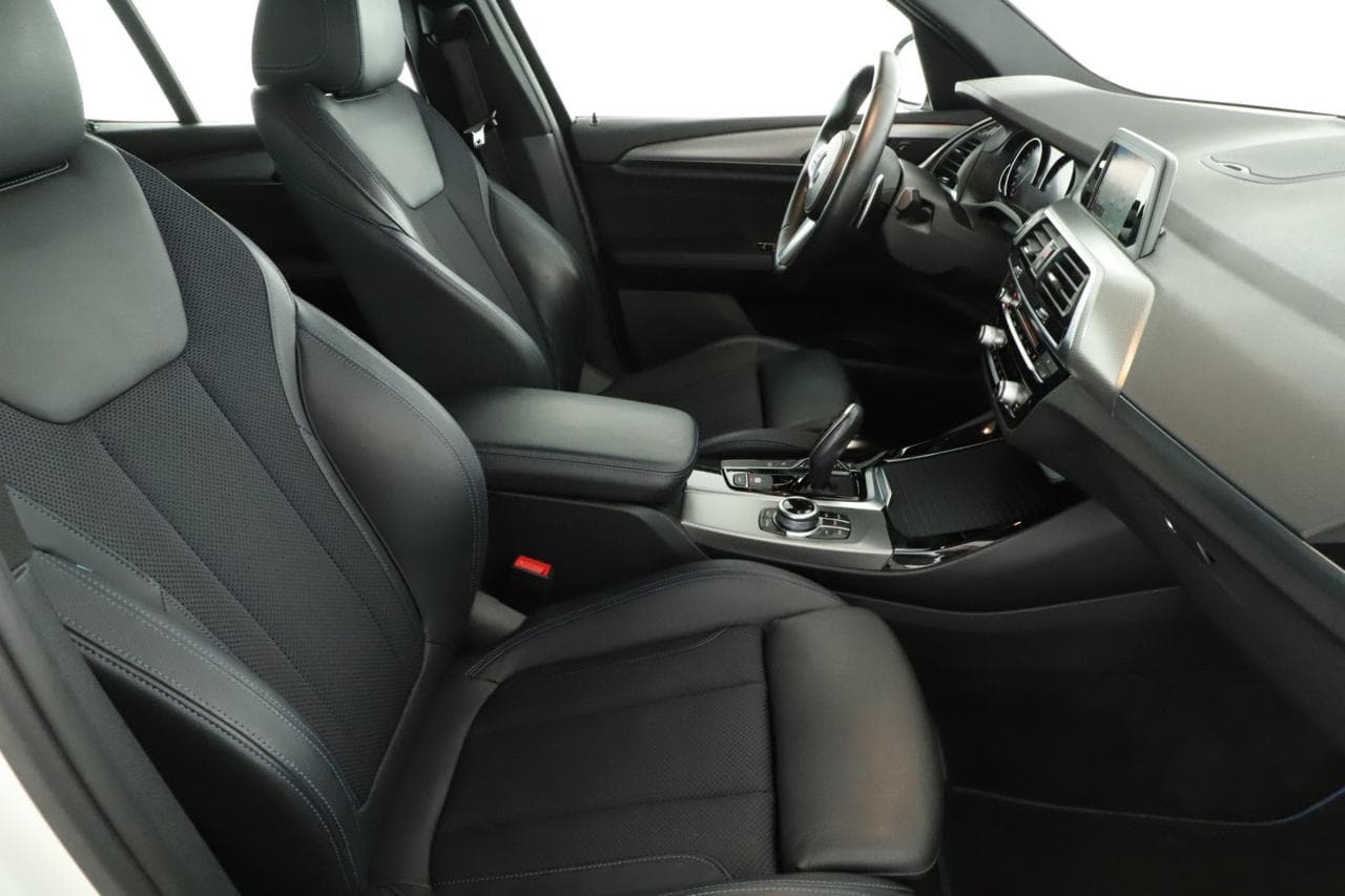 2018 BMW X3 - 10