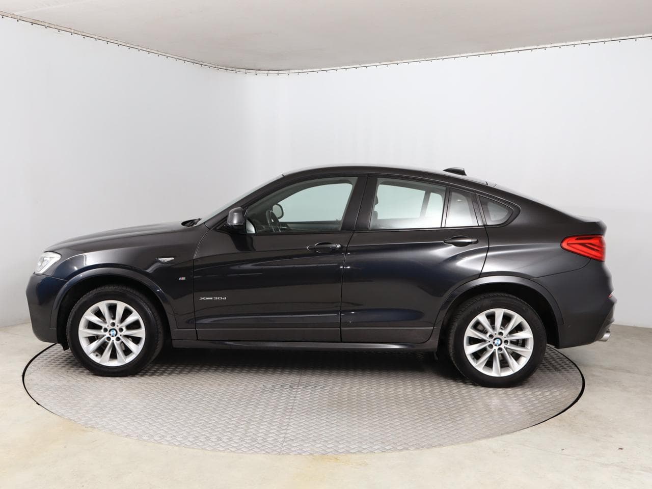 2018 BMW X4 - 4