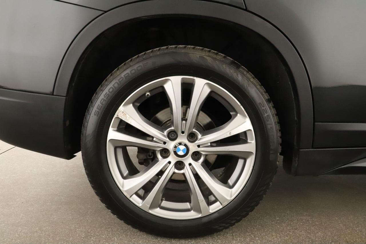 2017 BMW X1 - 18