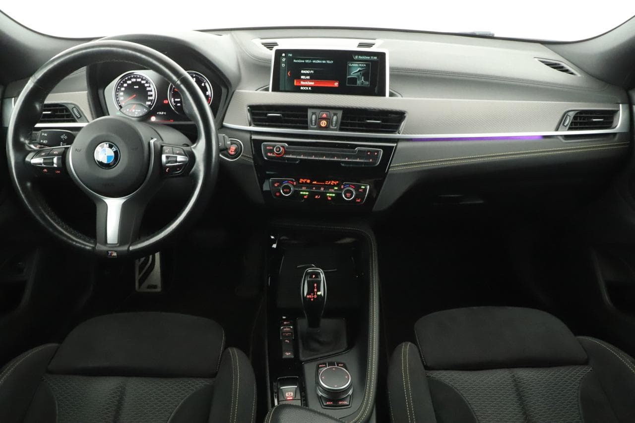 2019 BMW X2 - 12