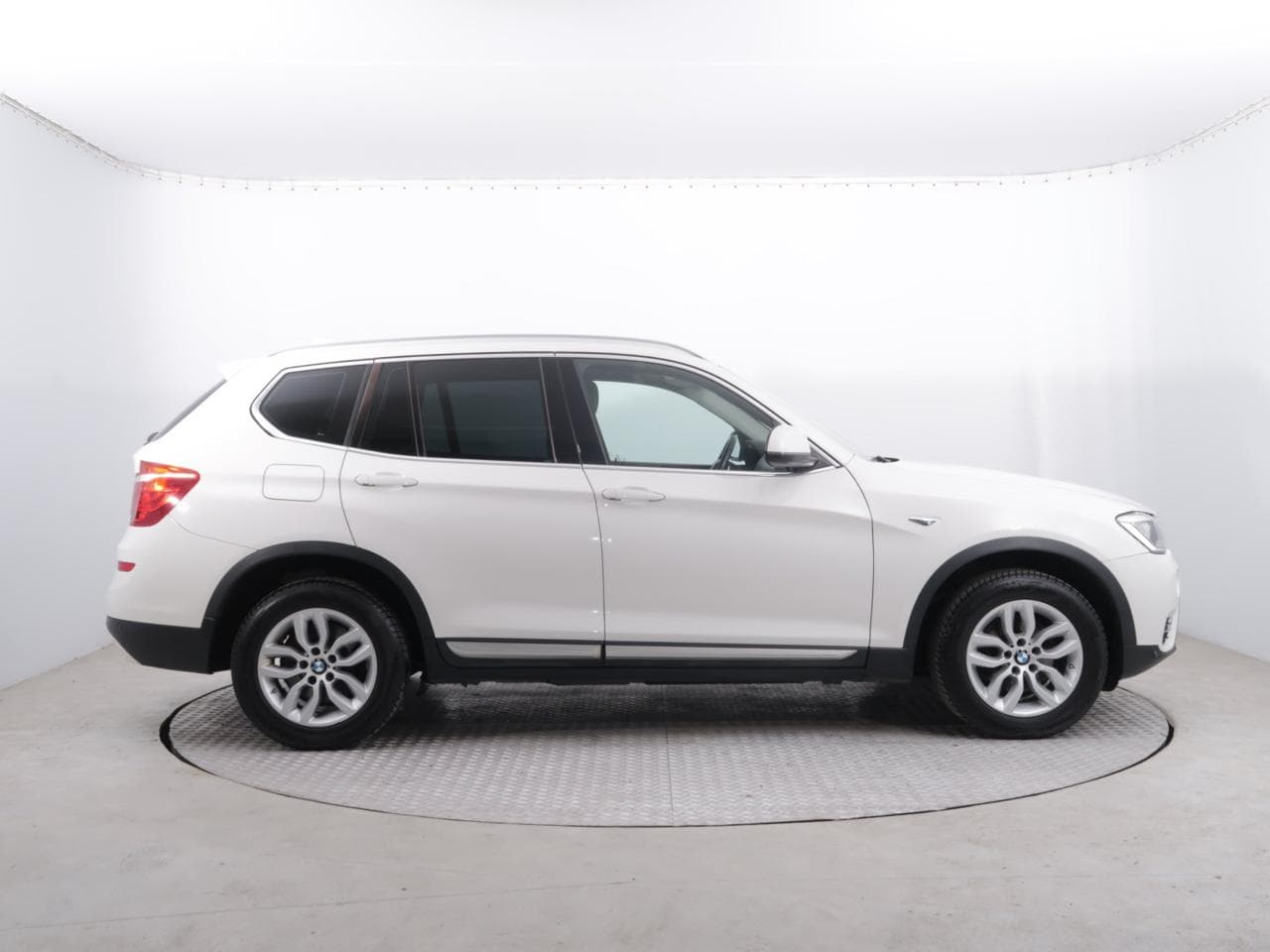 2015 BMW X3 - 12