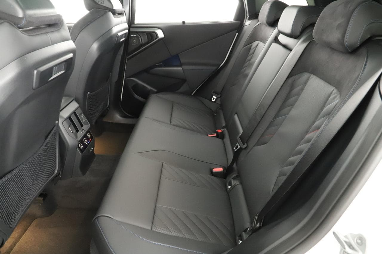 2025 BMW X3 - 8