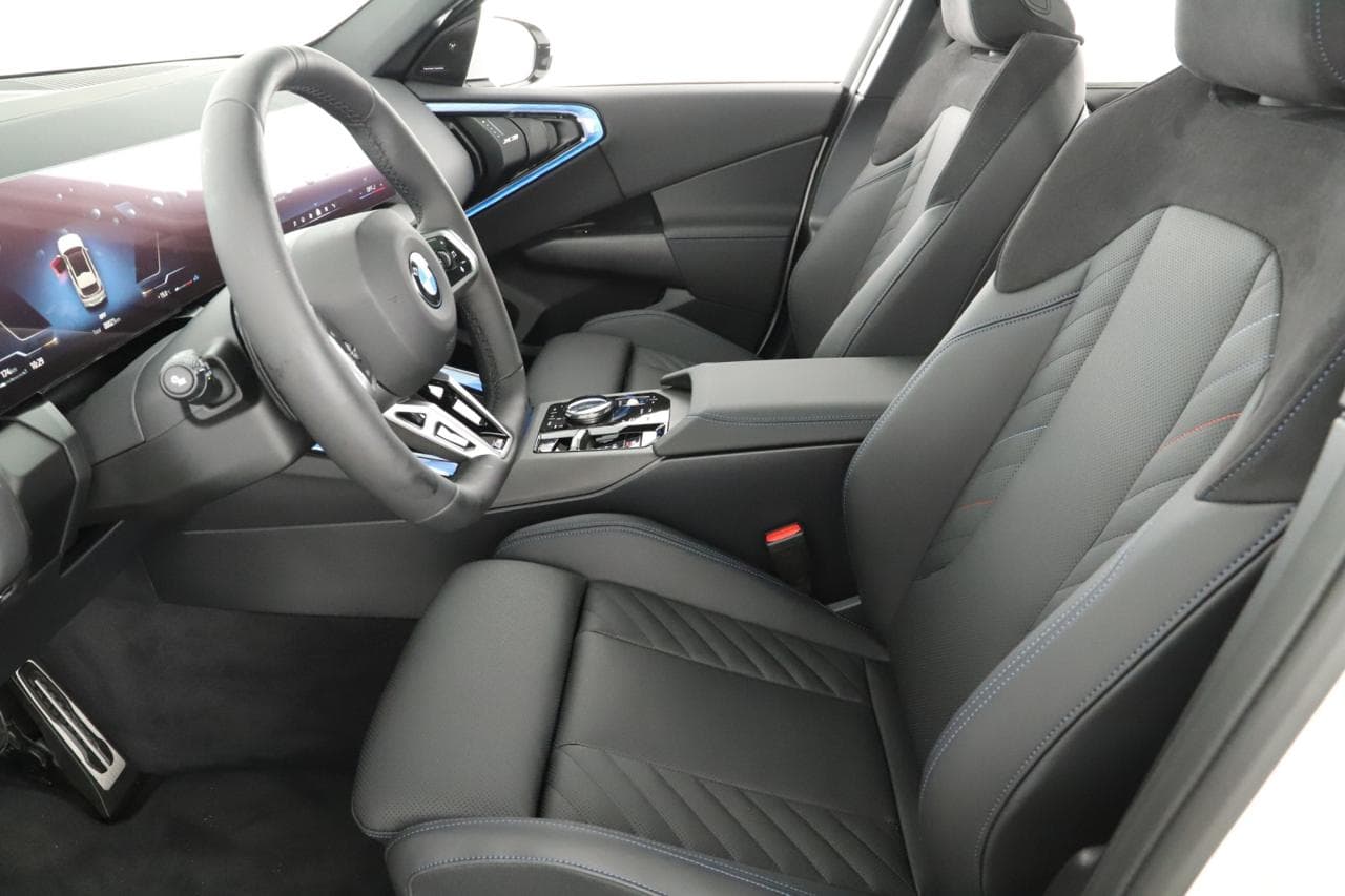 2025 BMW X3 - 9