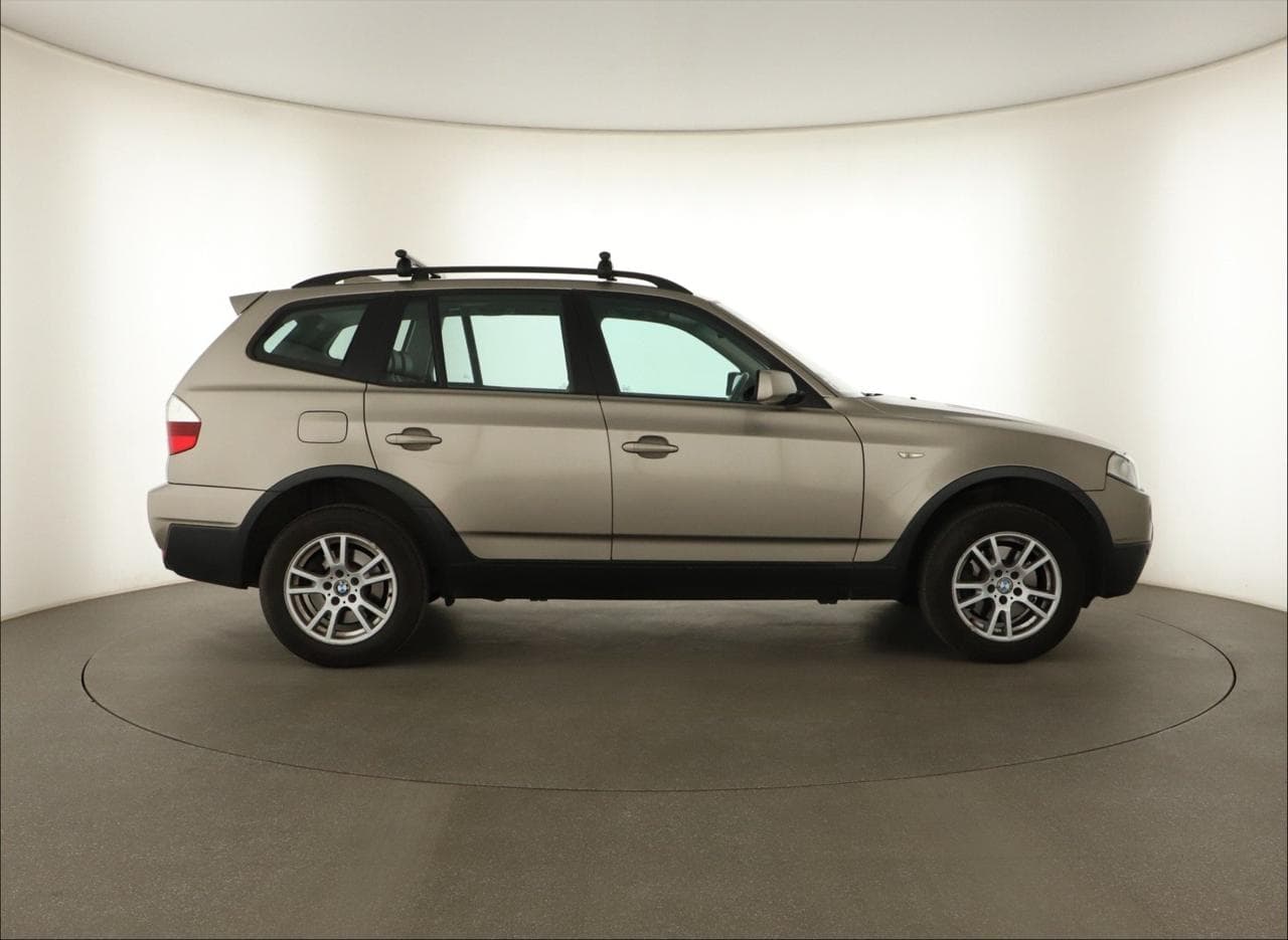 2009 BMW X3 - 10