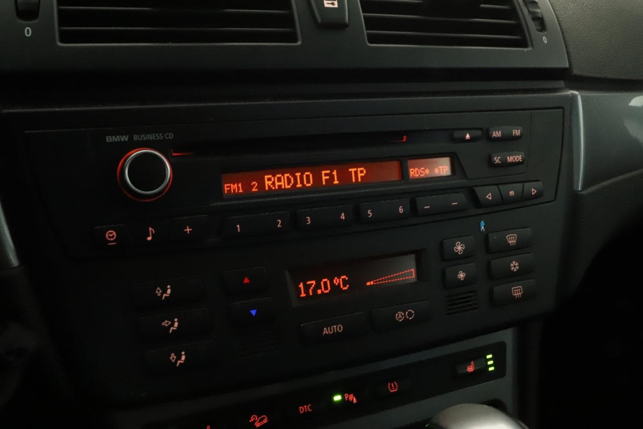 2009 BMW X3 - 26