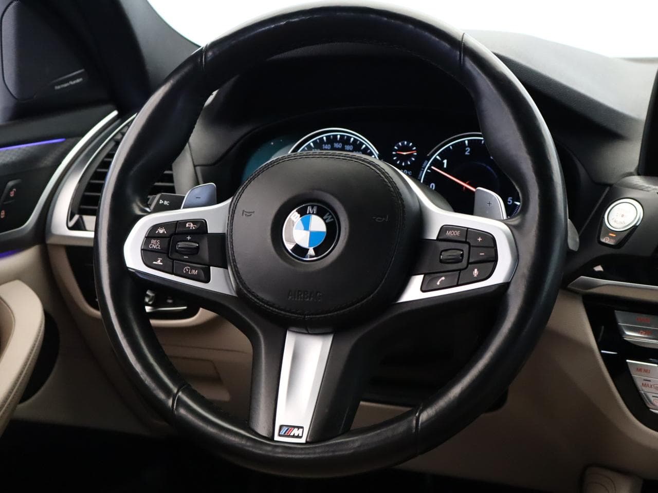 2019 BMW X4 - 33
