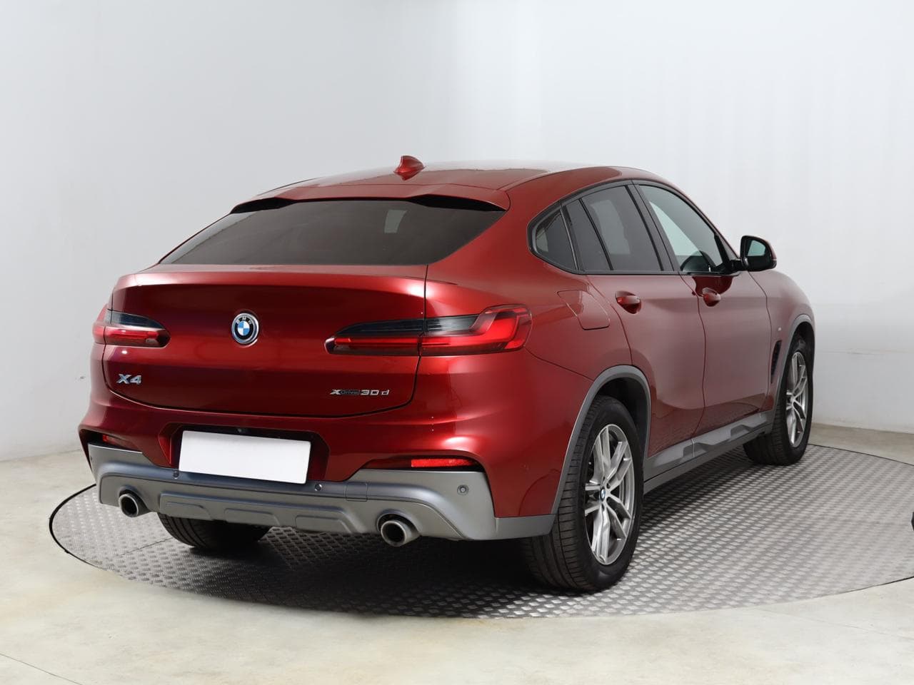 2019 BMW X4 - 8