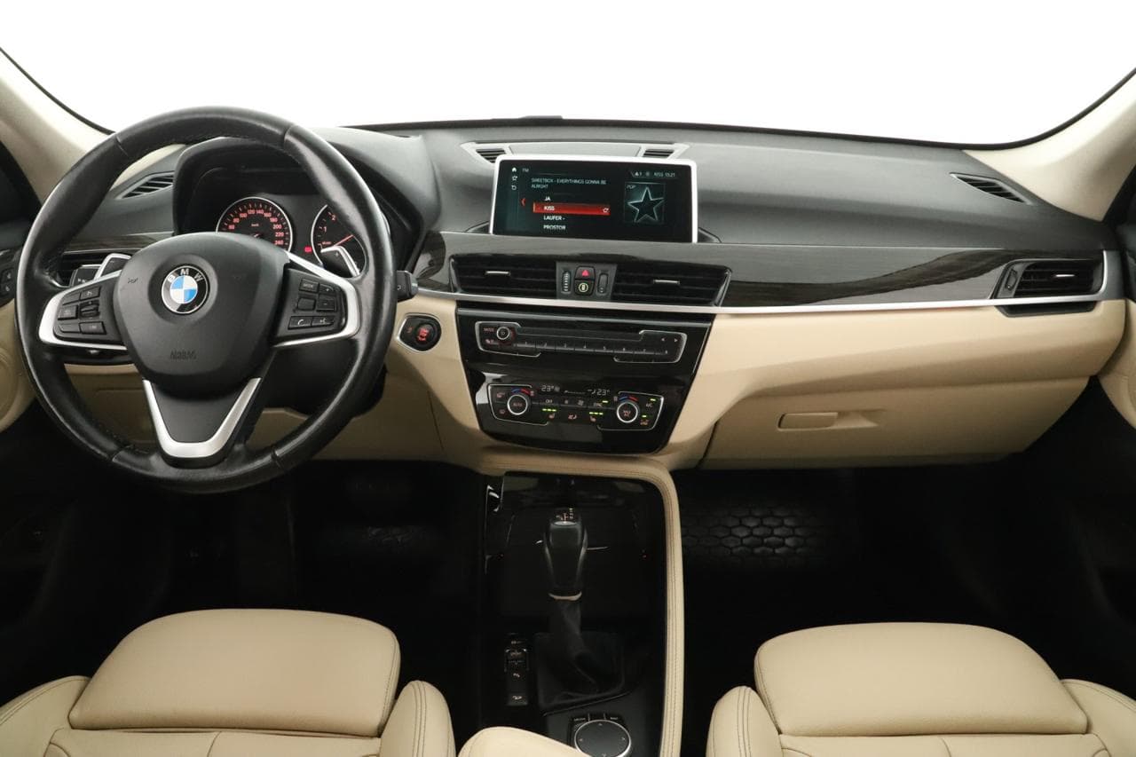 2017 BMW X1 - 9