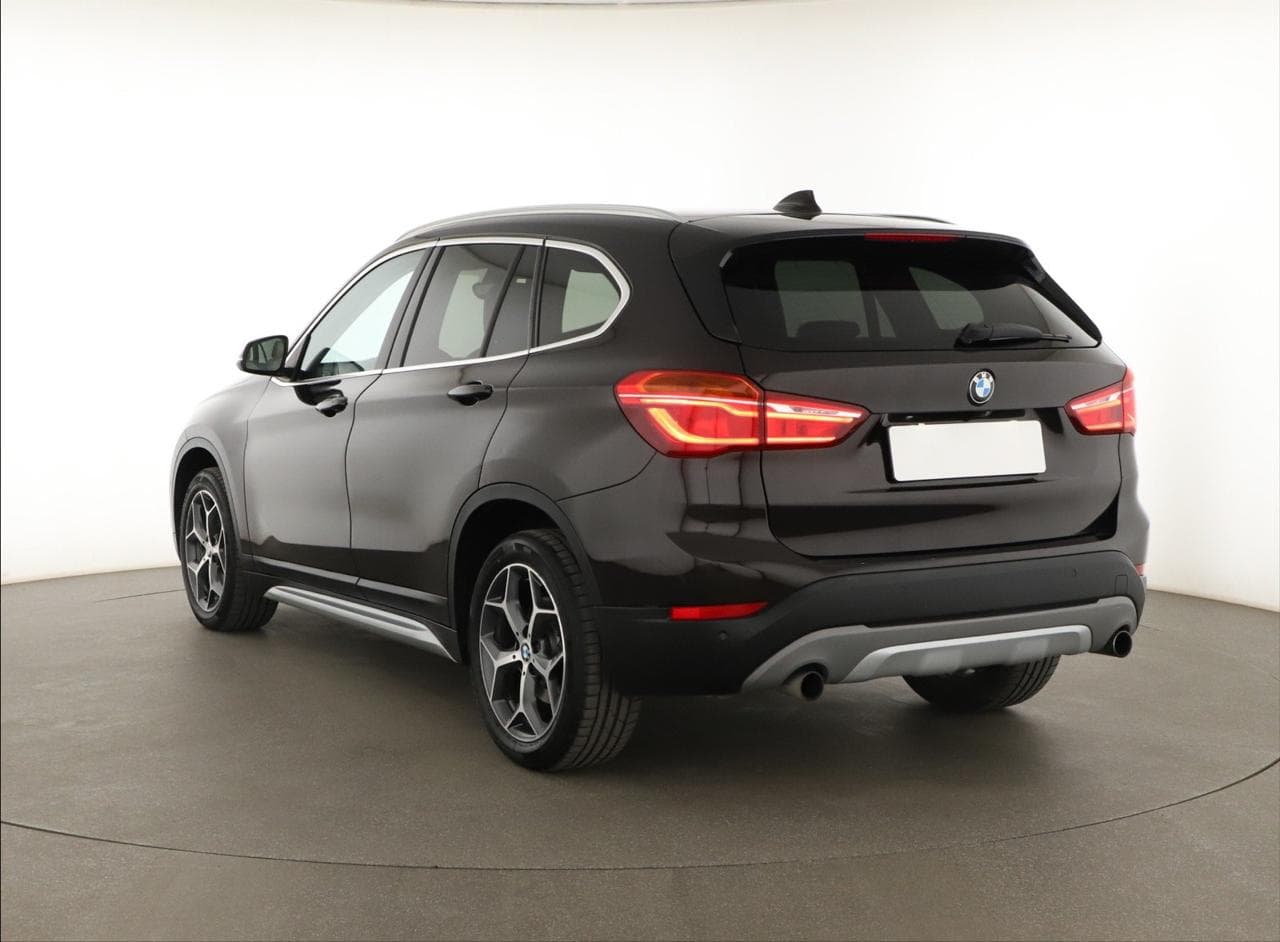 2017 BMW X1 - 5