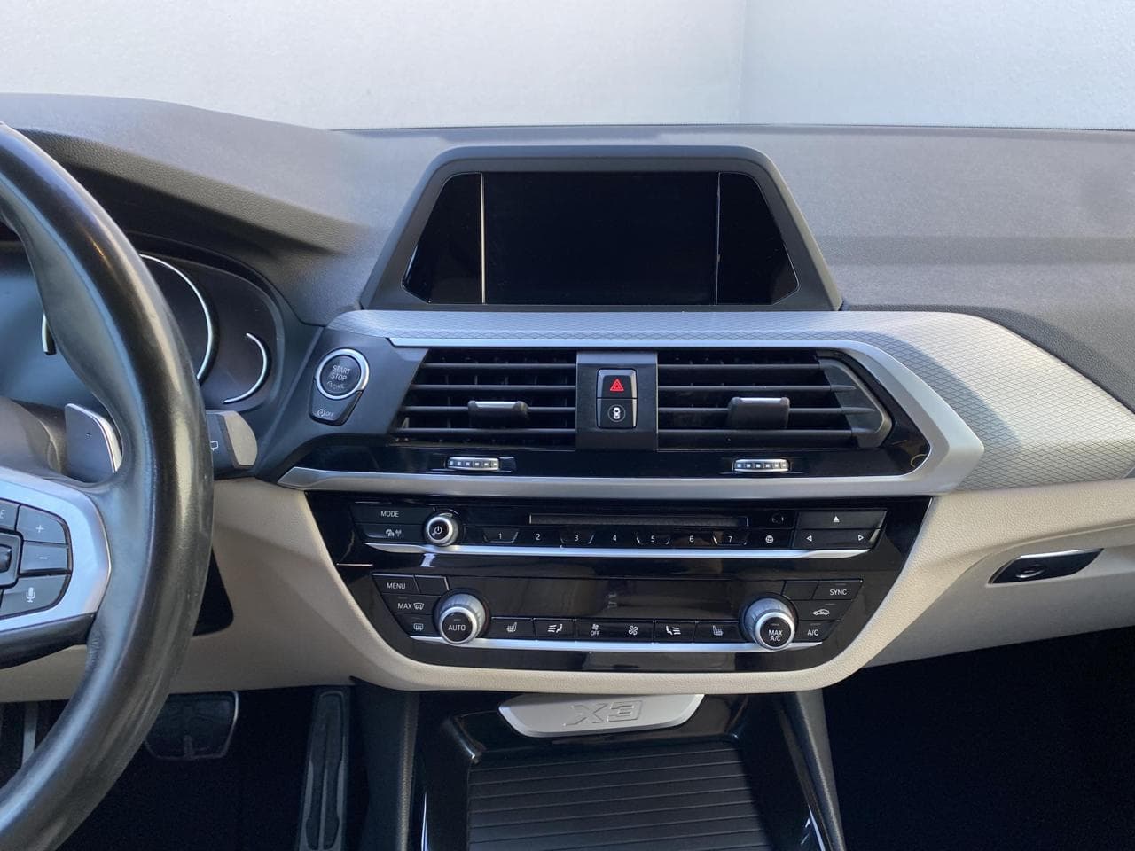 2018 BMW X3 - 12