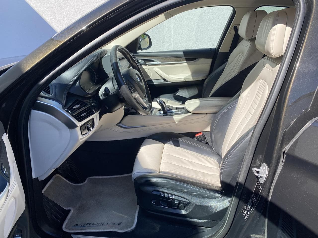 2015 BMW X6 - 9