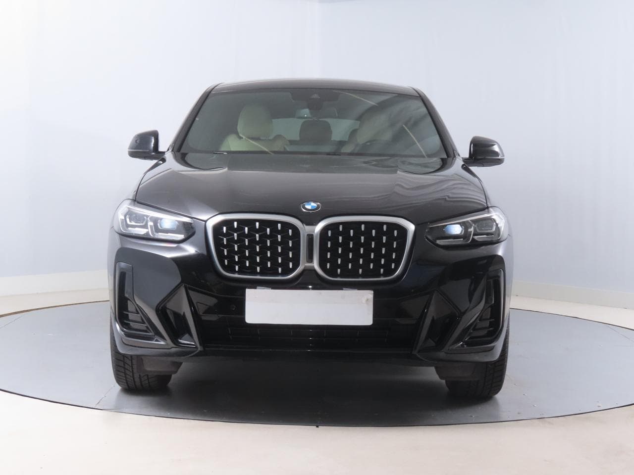 2023 BMW X4 - 2