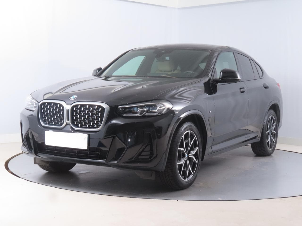 2023 BMW X4 - 4