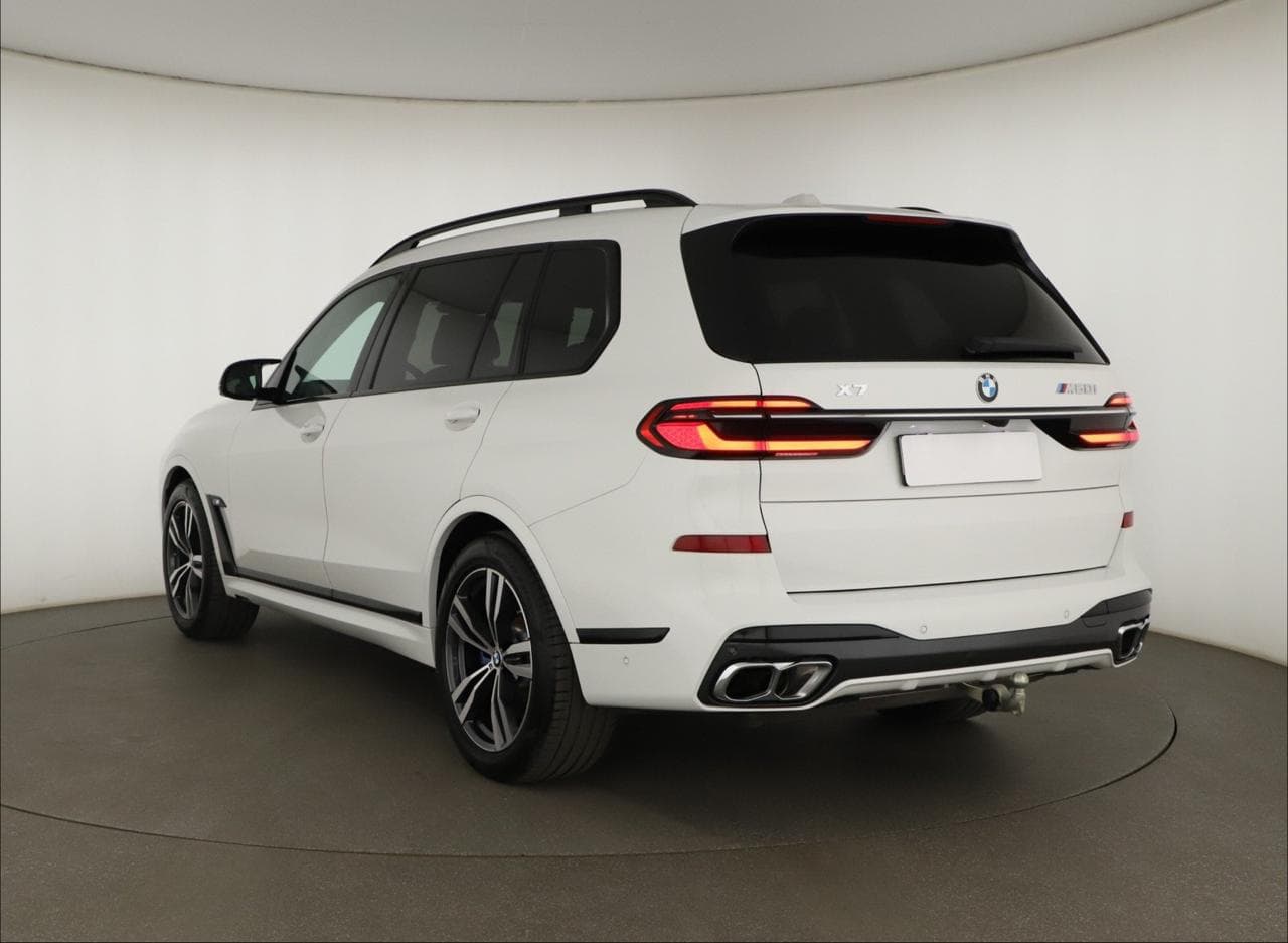 2024 BMW X7 - 5