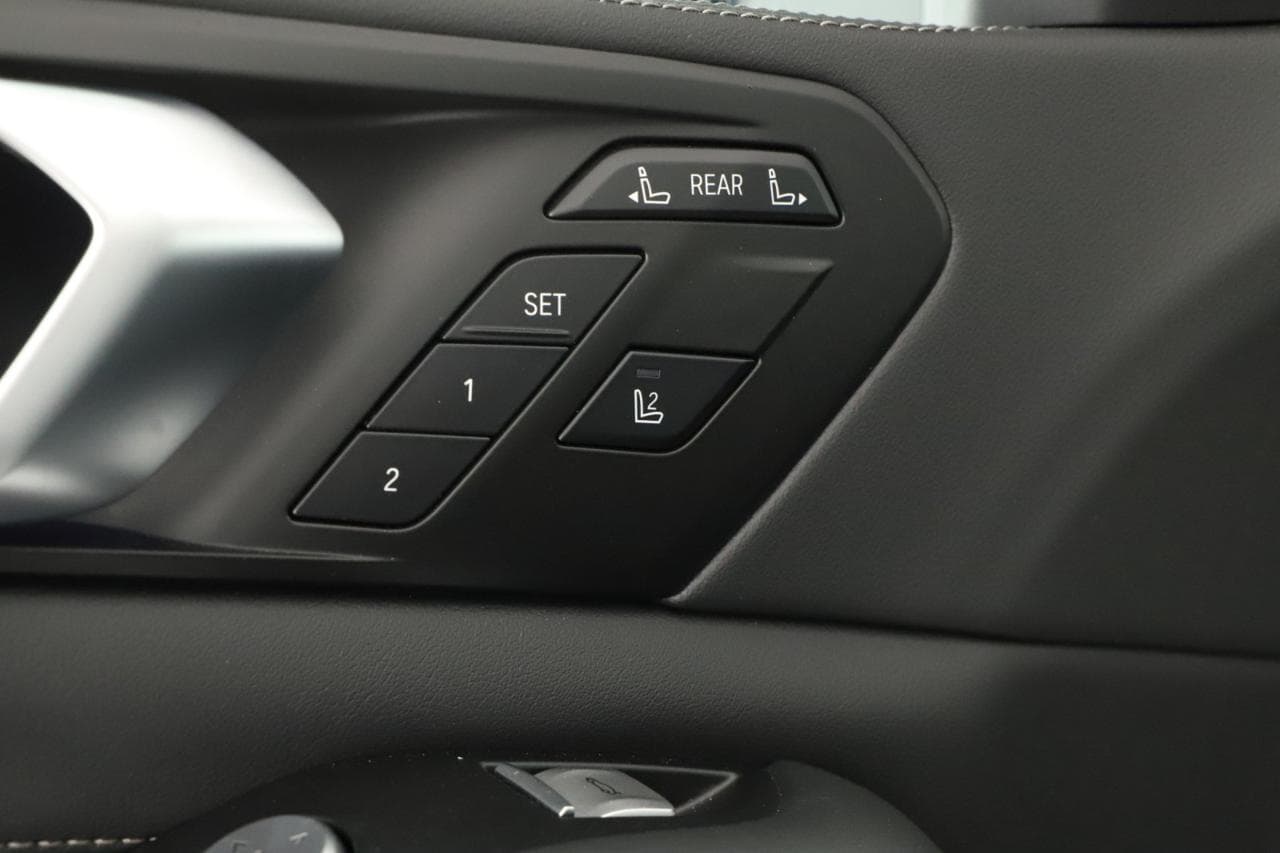 2024 BMW X7 - 26