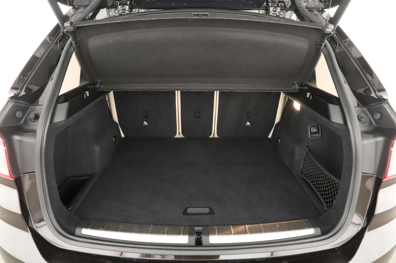 2017 BMW X1 - 17