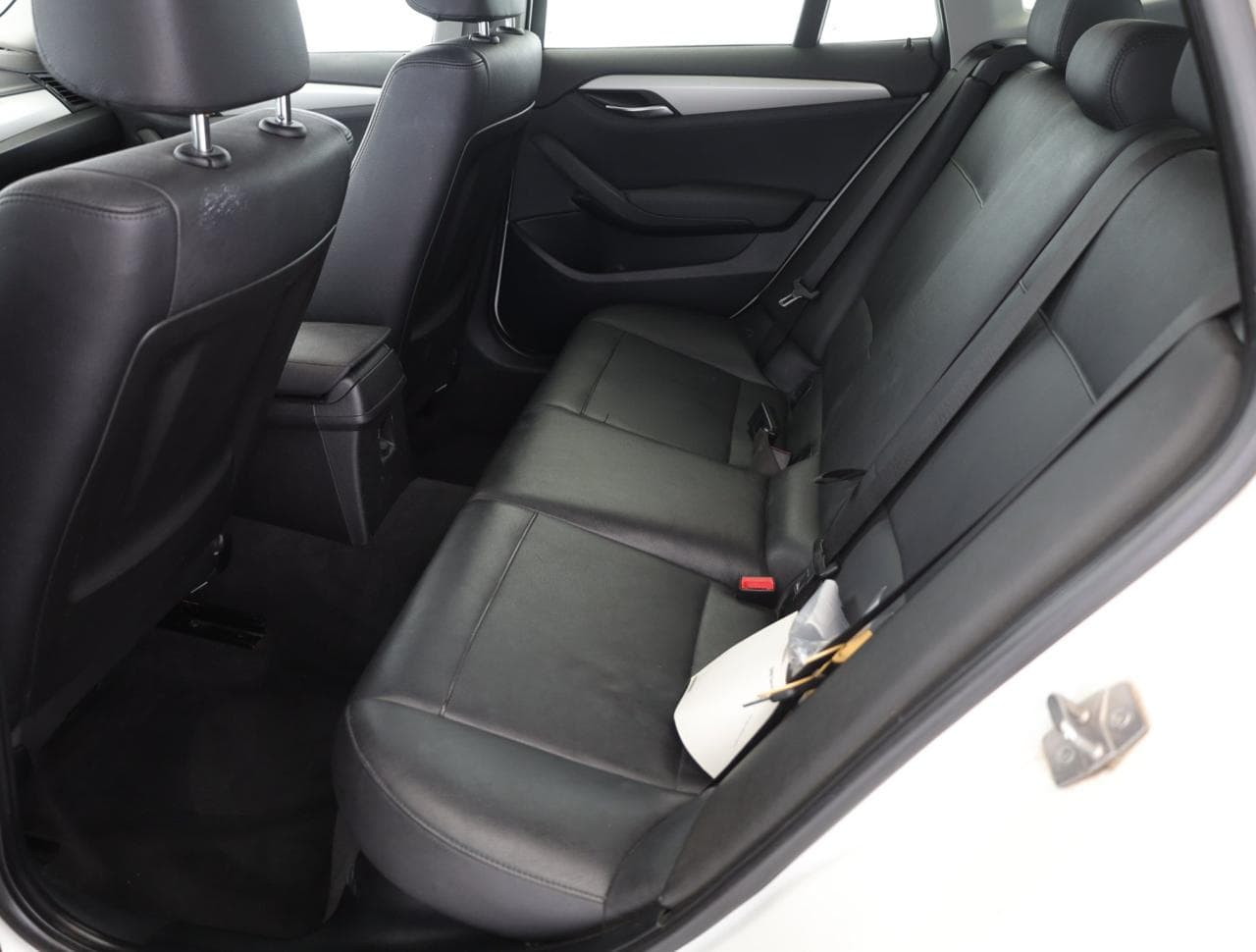 2010 BMW X1 - 12