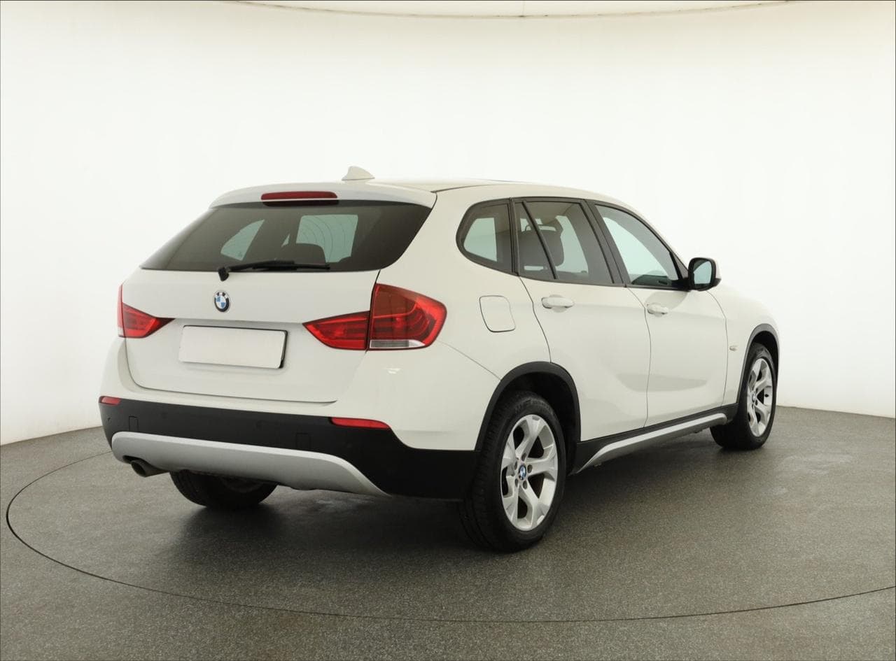2010 BMW X1 - 7