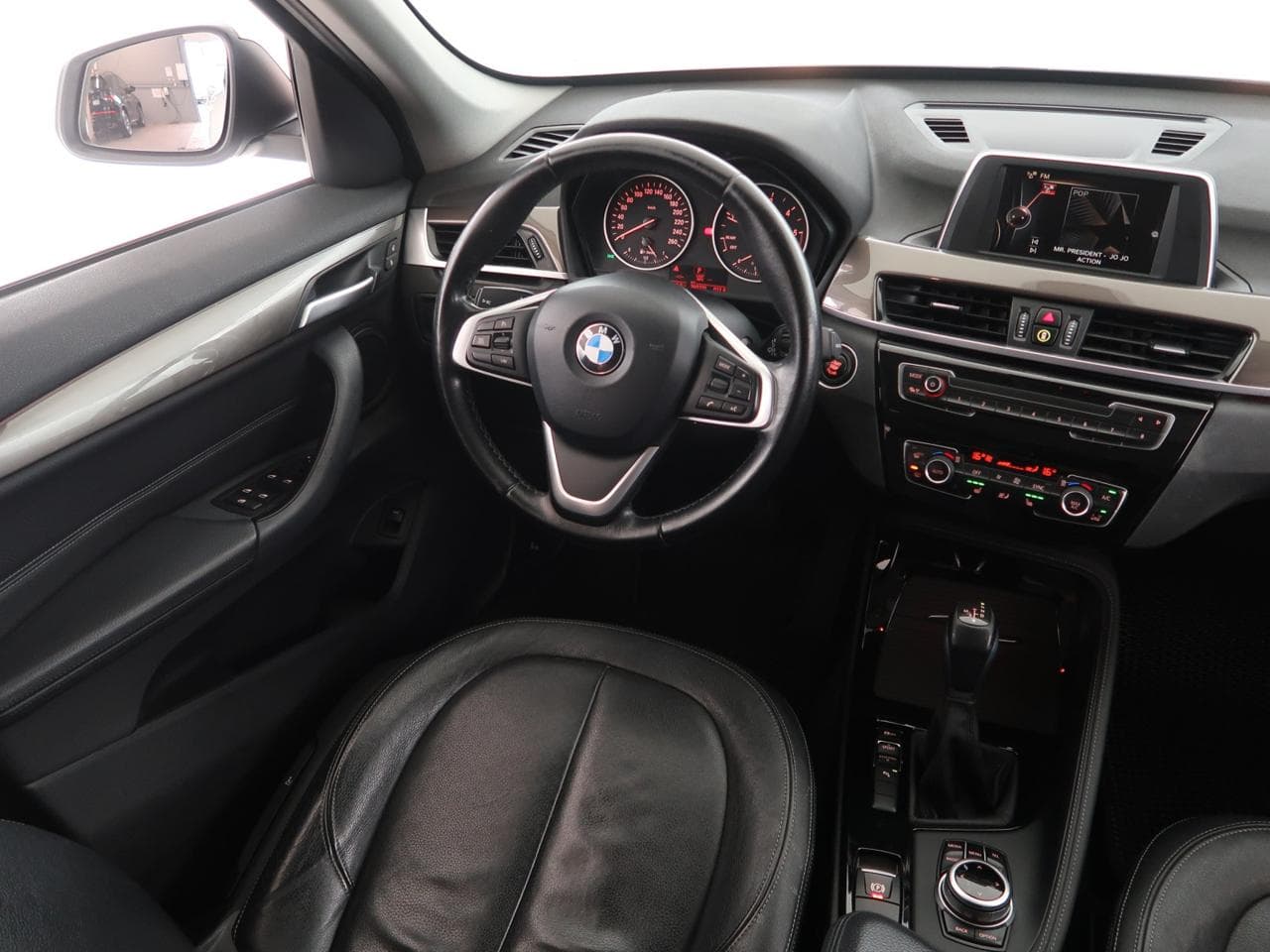2016 BMW X1 - 9
