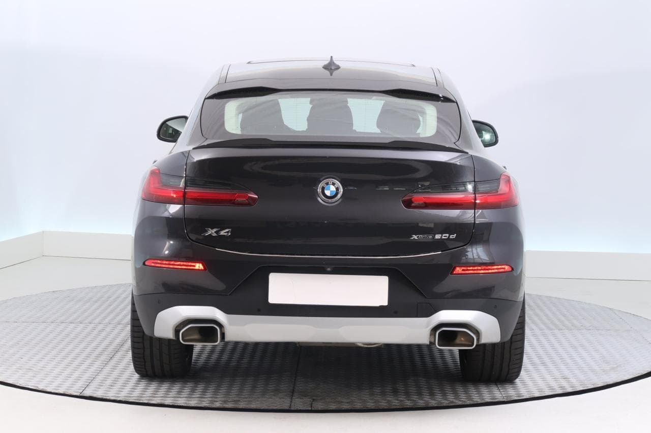 2023 BMW X4 - 6