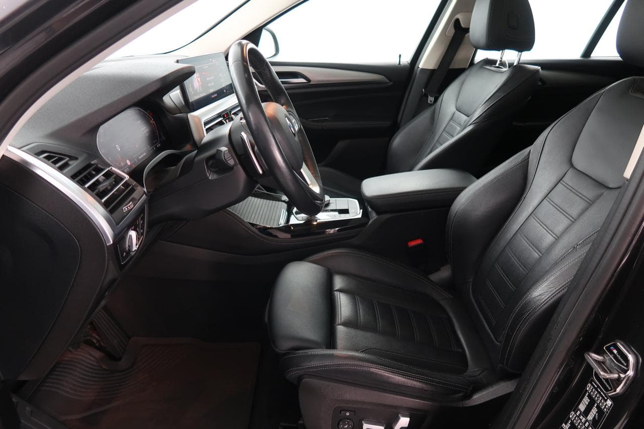 2023 BMW X4 - 16