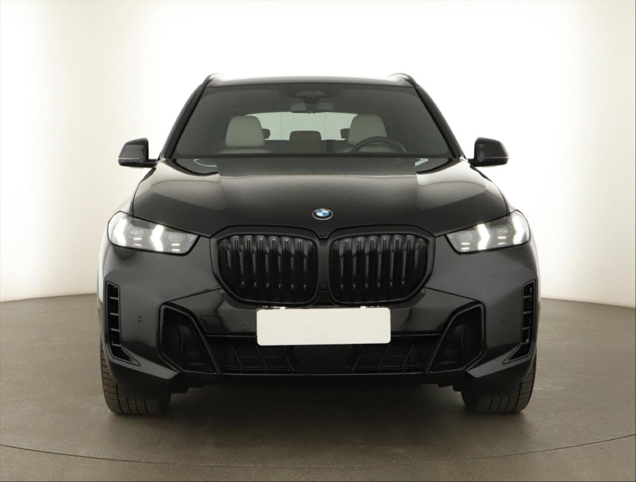 2024 BMW X5 - 2