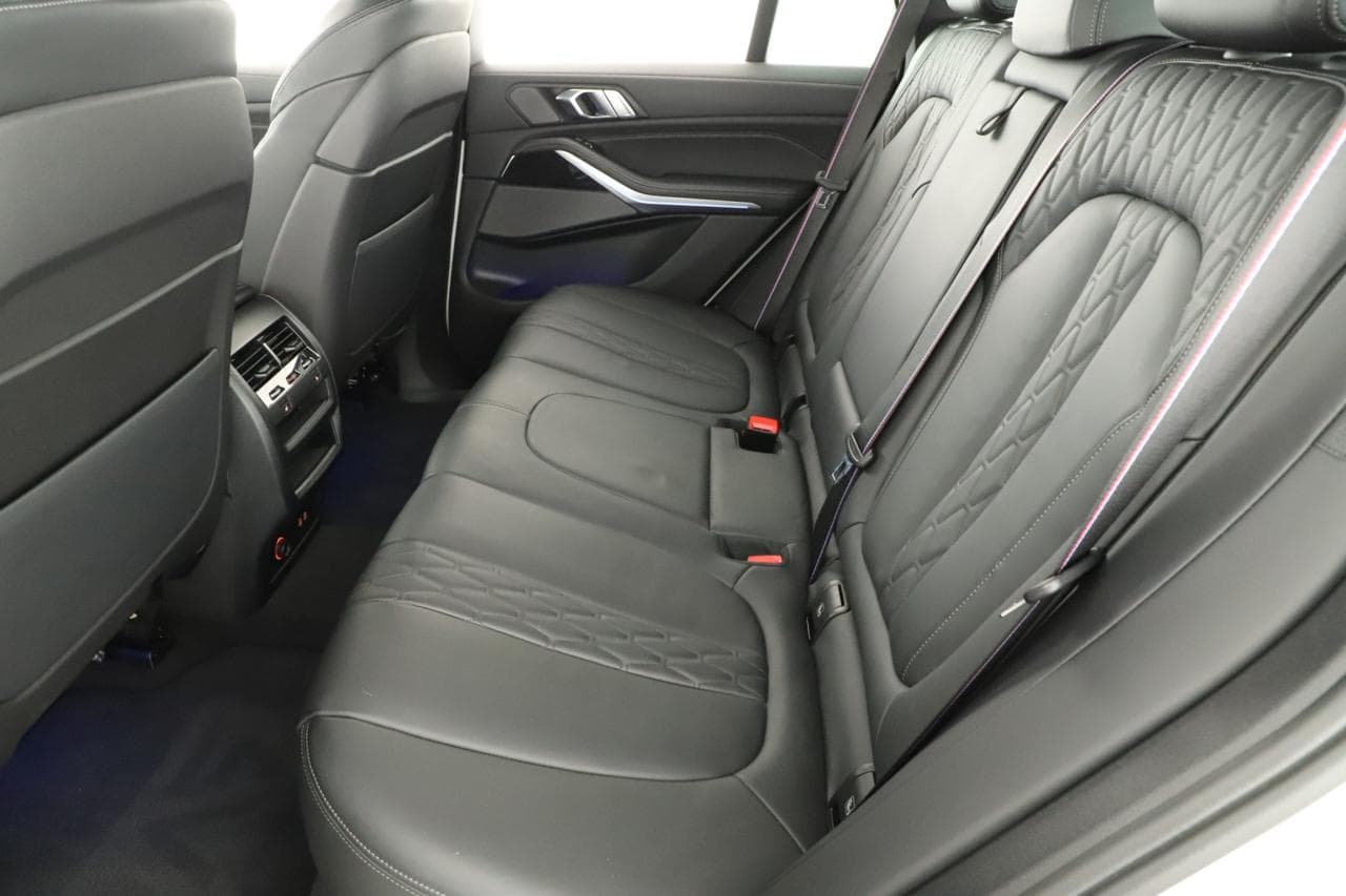 2023 BMW X5 - 12