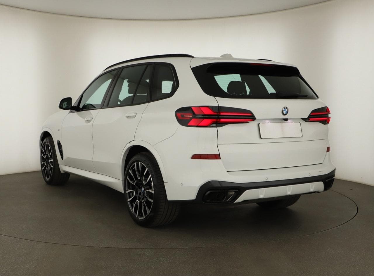 2023 BMW X5 - 5