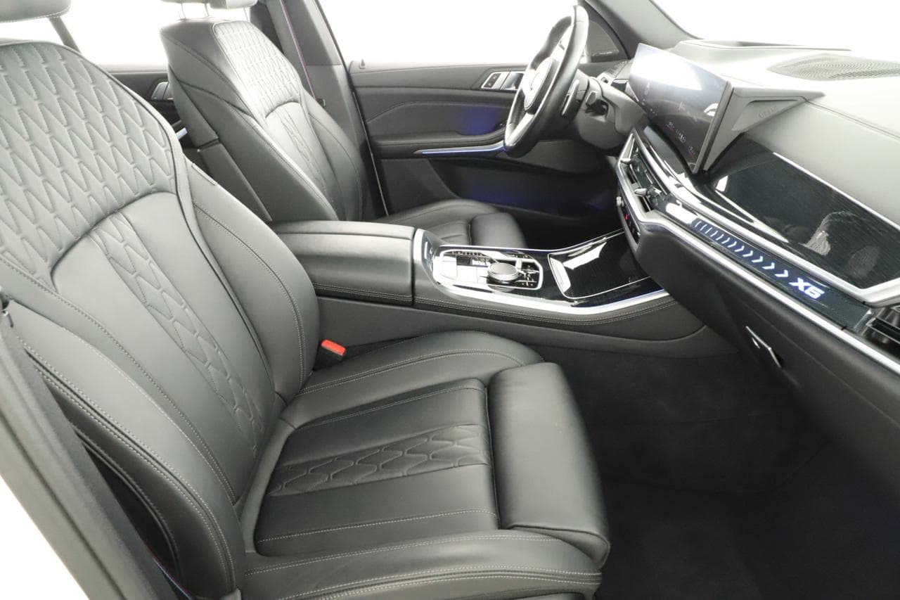 2023 BMW X5 - 10