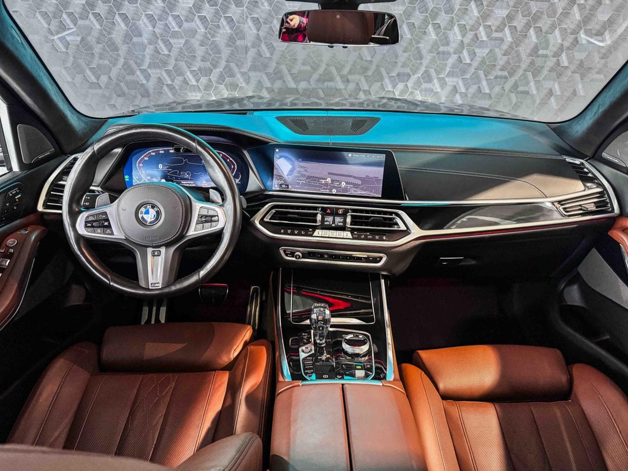 2021 BMW X7 - 10